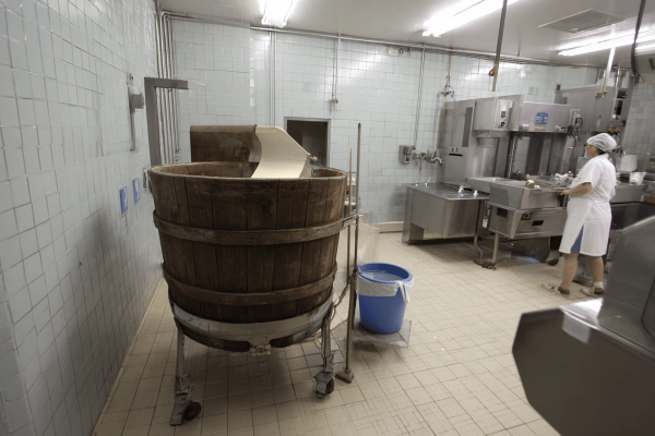 Dairy Processing Barrel Churn.