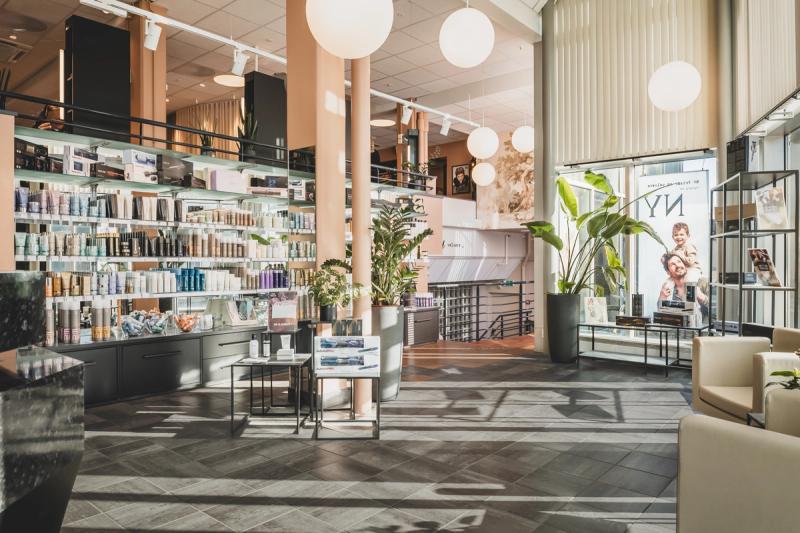 Resepjon og inngangsparti