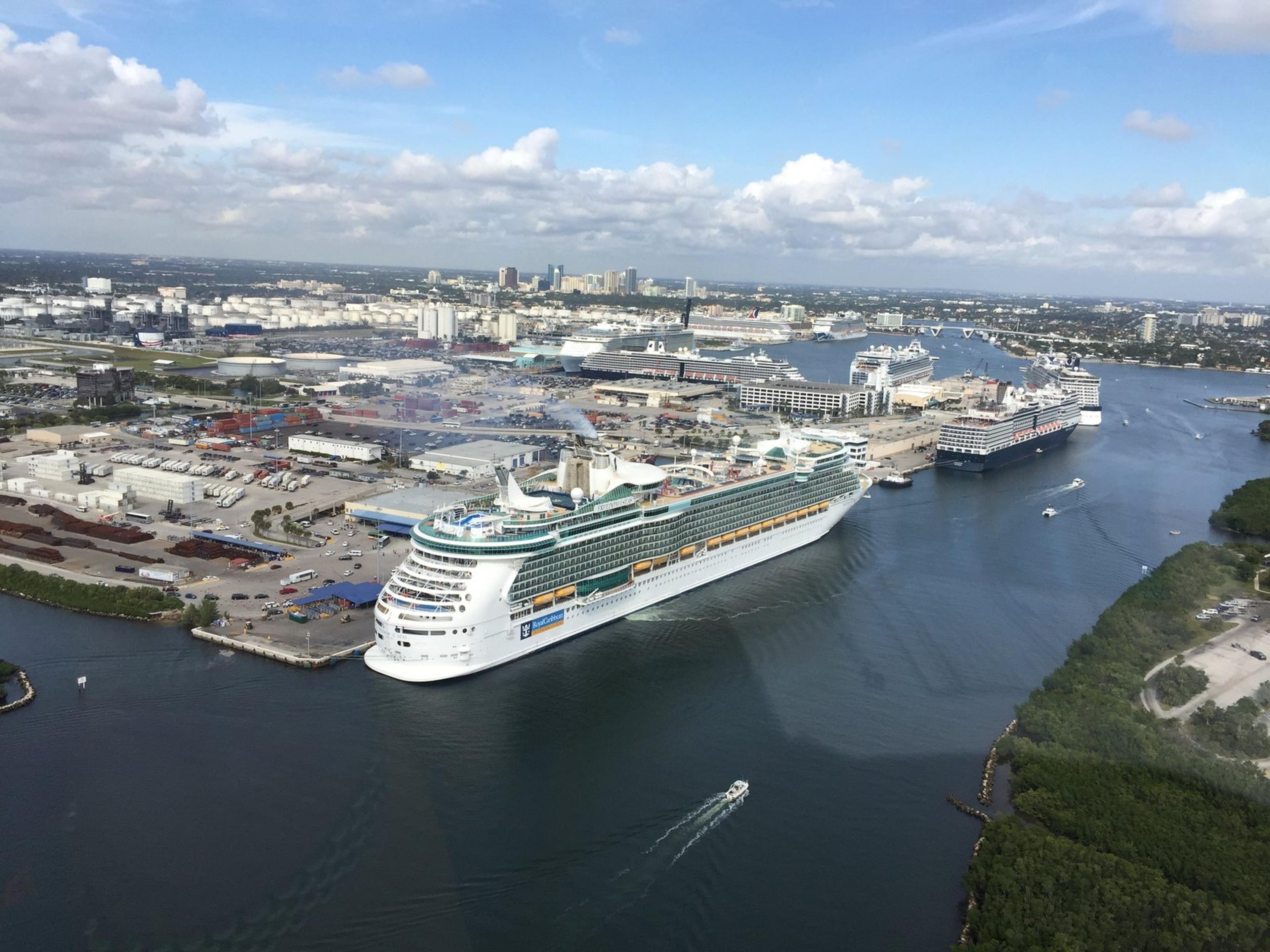 Broward weighs Port Everglades talks with Sol Shipping and Baleària
