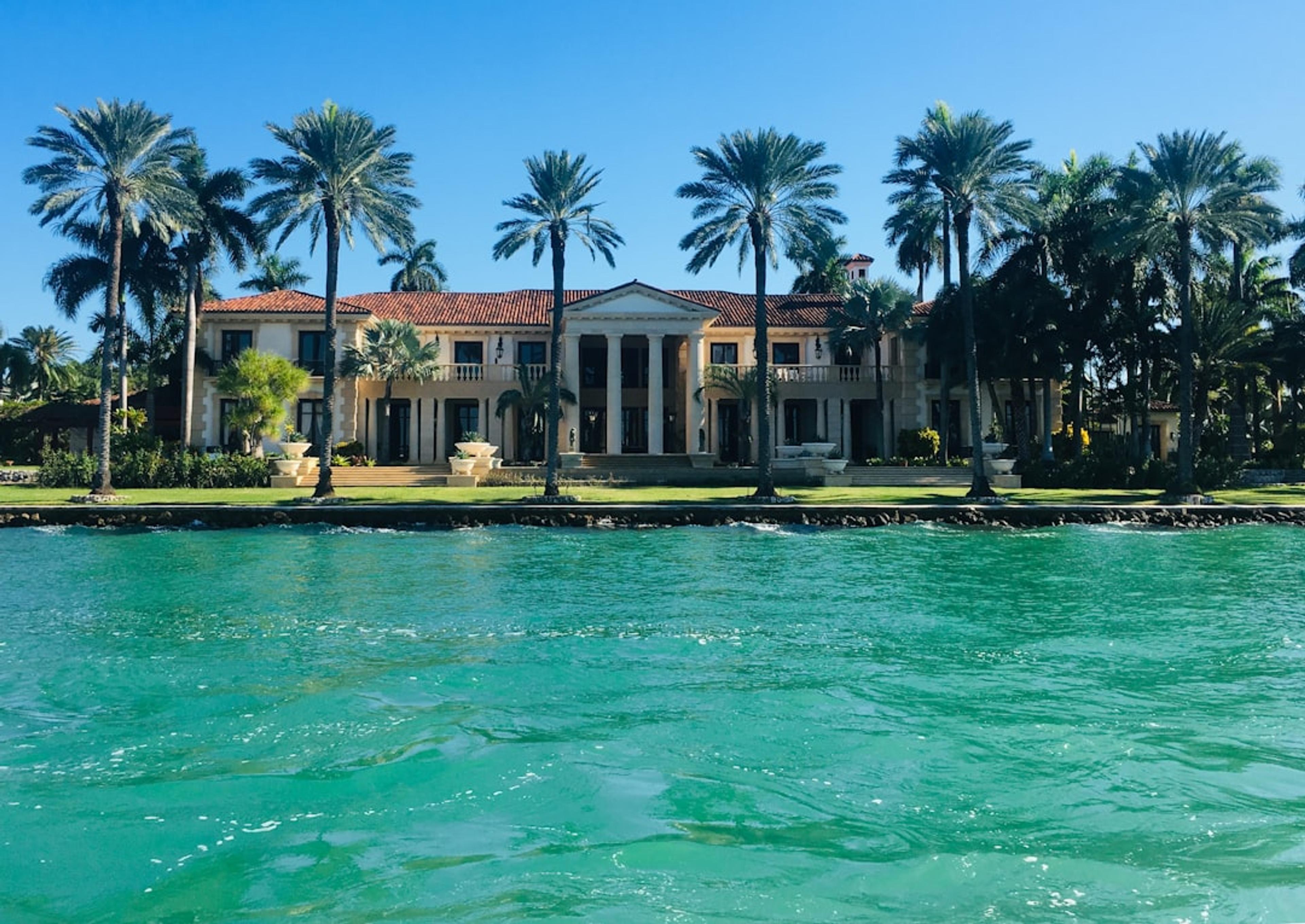 $39M Jupiter Estate Headlines Palm Beach Luxury Surge