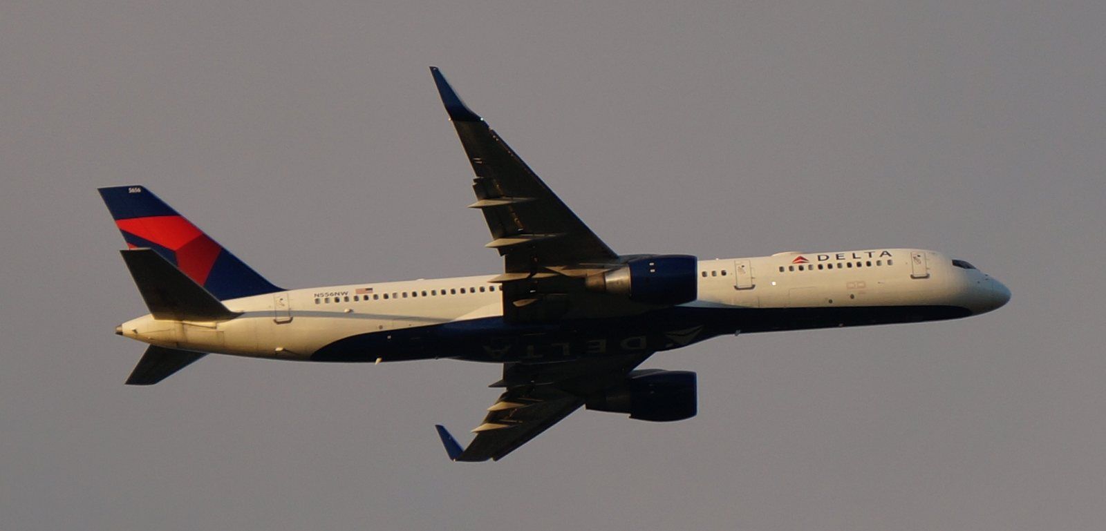 FLL domestic passenger traffic rises 3% in September