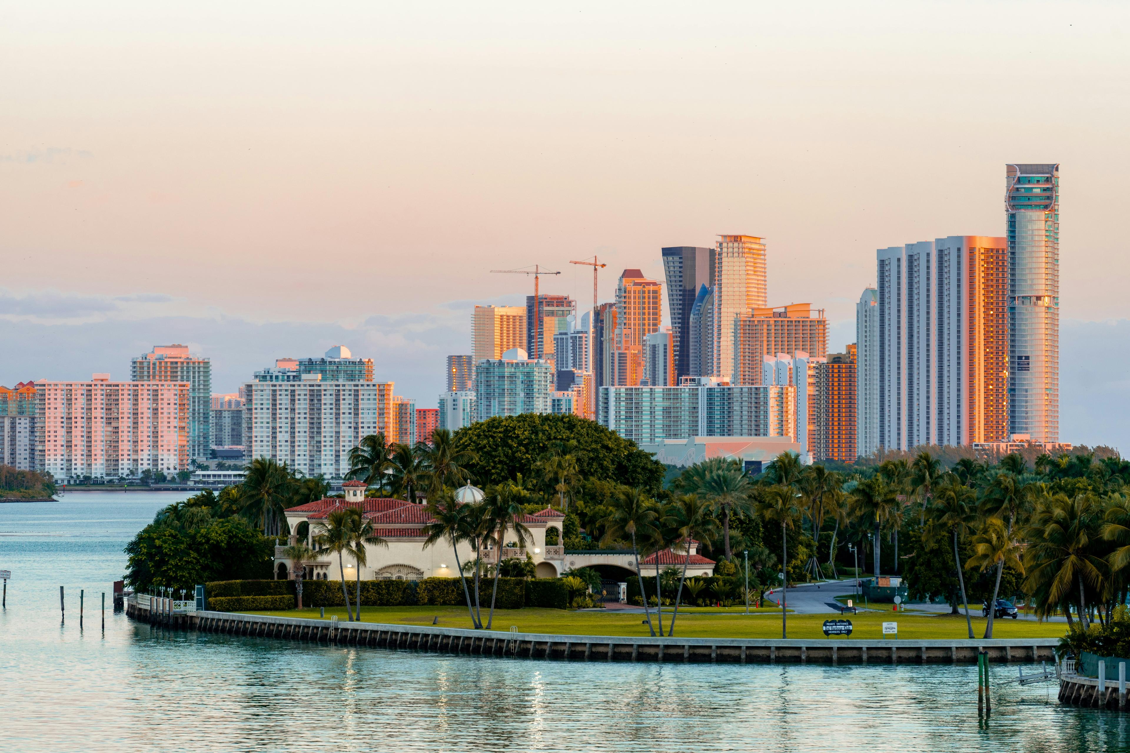 Florida Law Strips Cities of Sovereign Immunity Defense