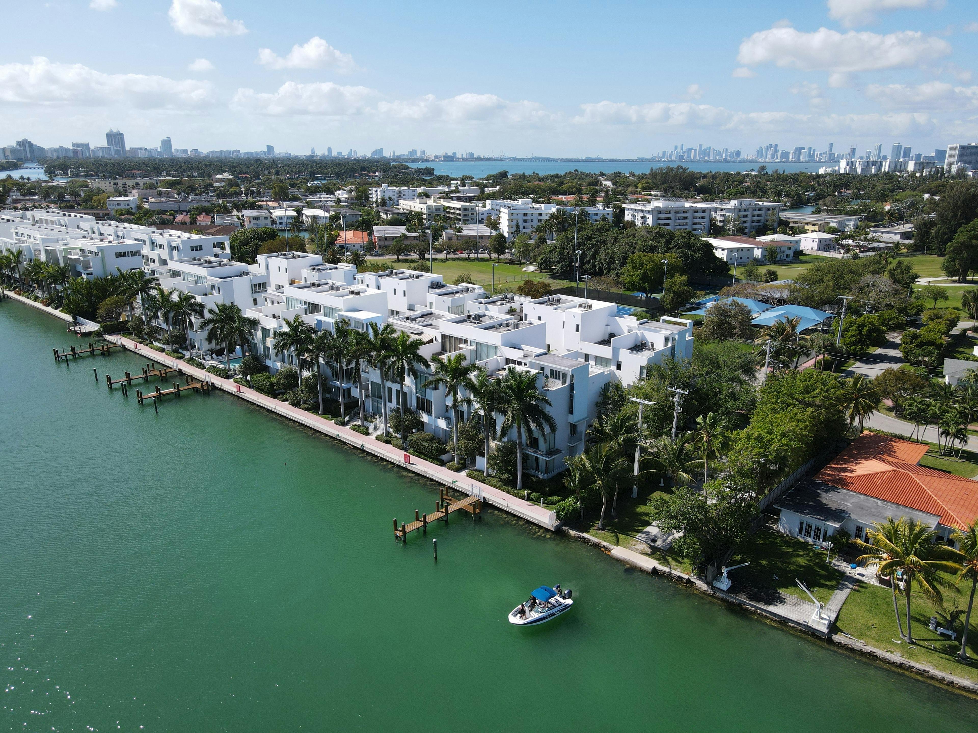 Brazilian Software Executives Purchase $16.5M Fendi Château Unit