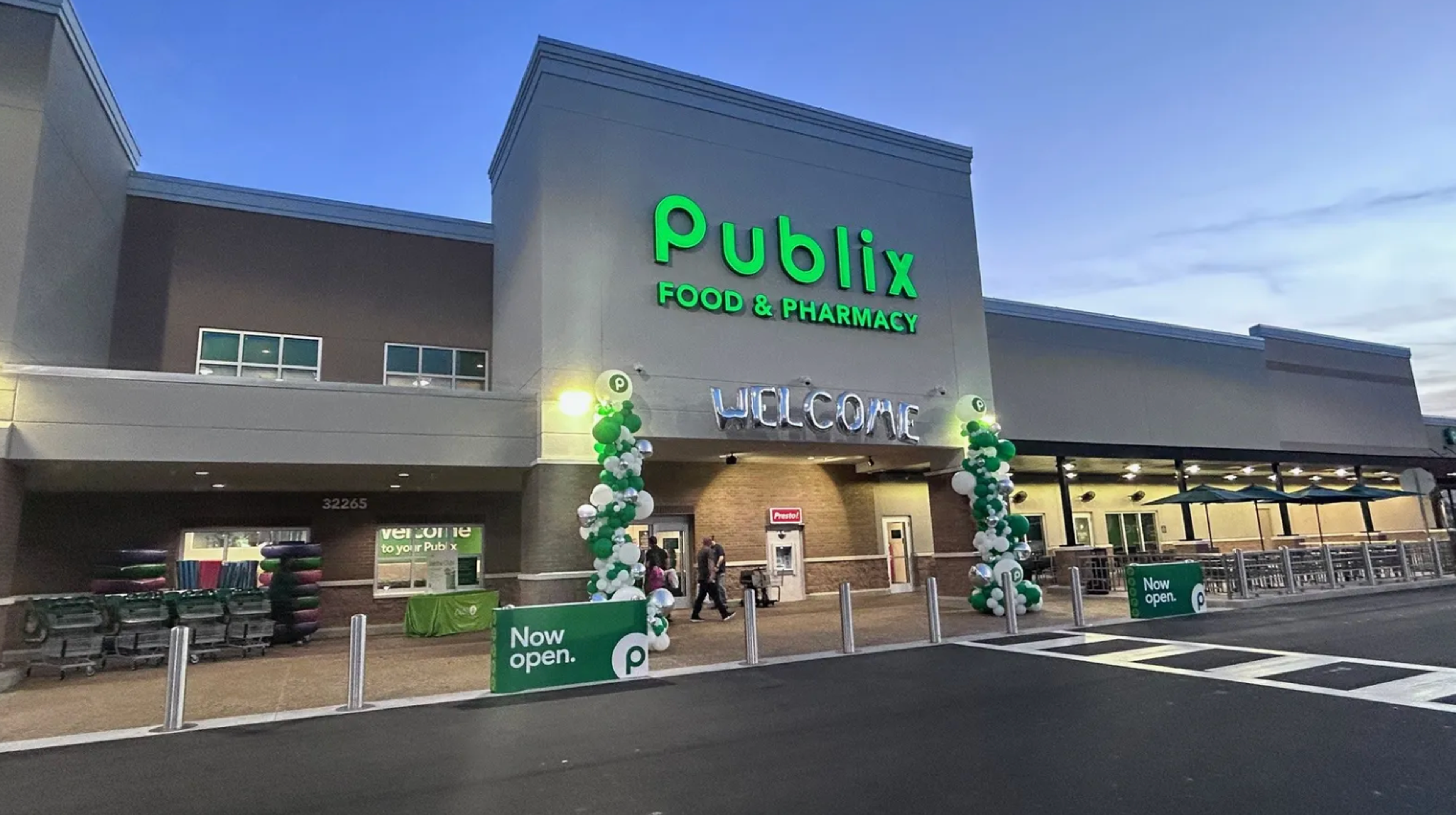 Publix Acquires Miami Shopping Plaza for $83 Million