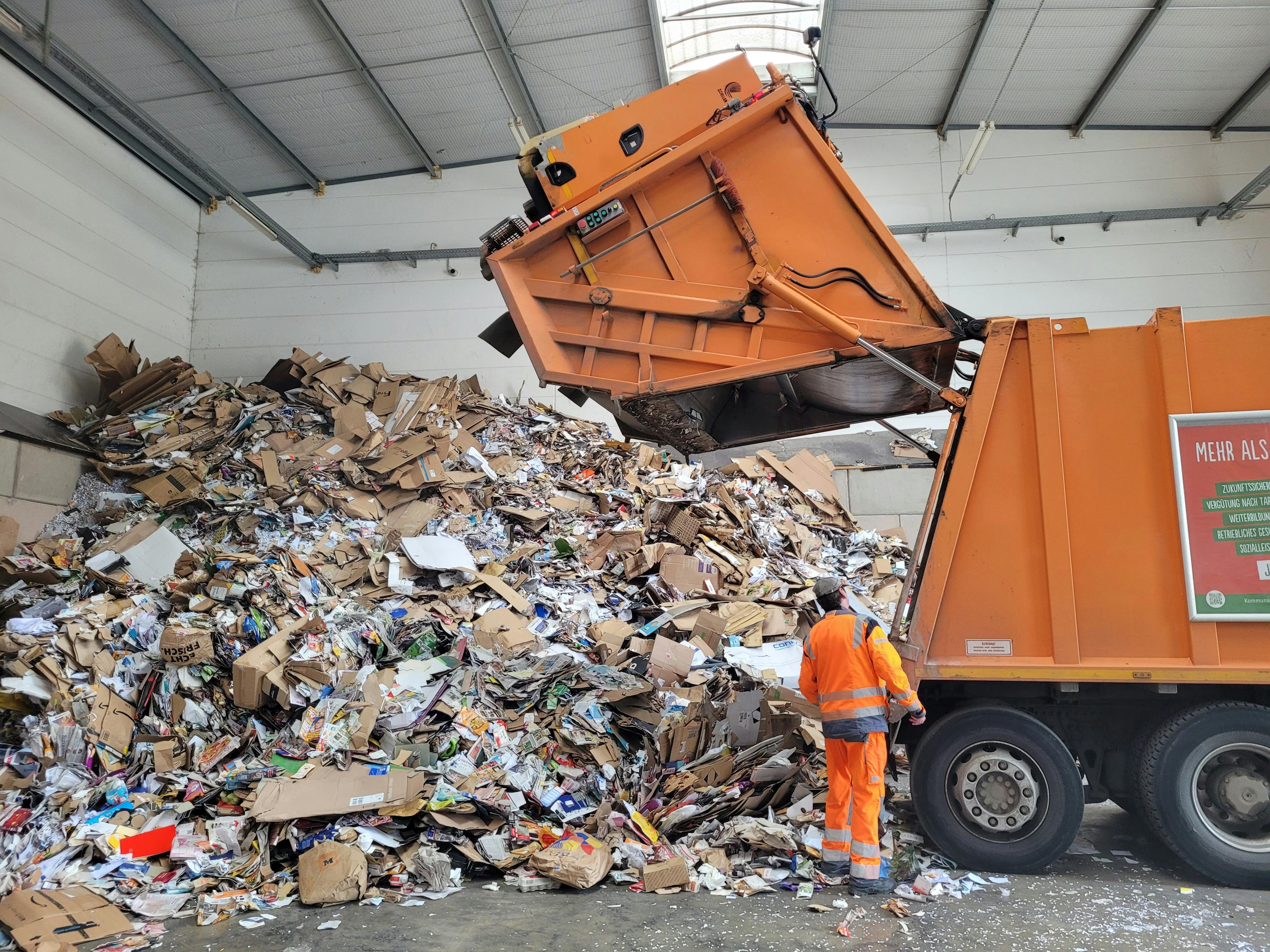 Miami-Dade Faces Uncertainty Over Waste Plant Replacement