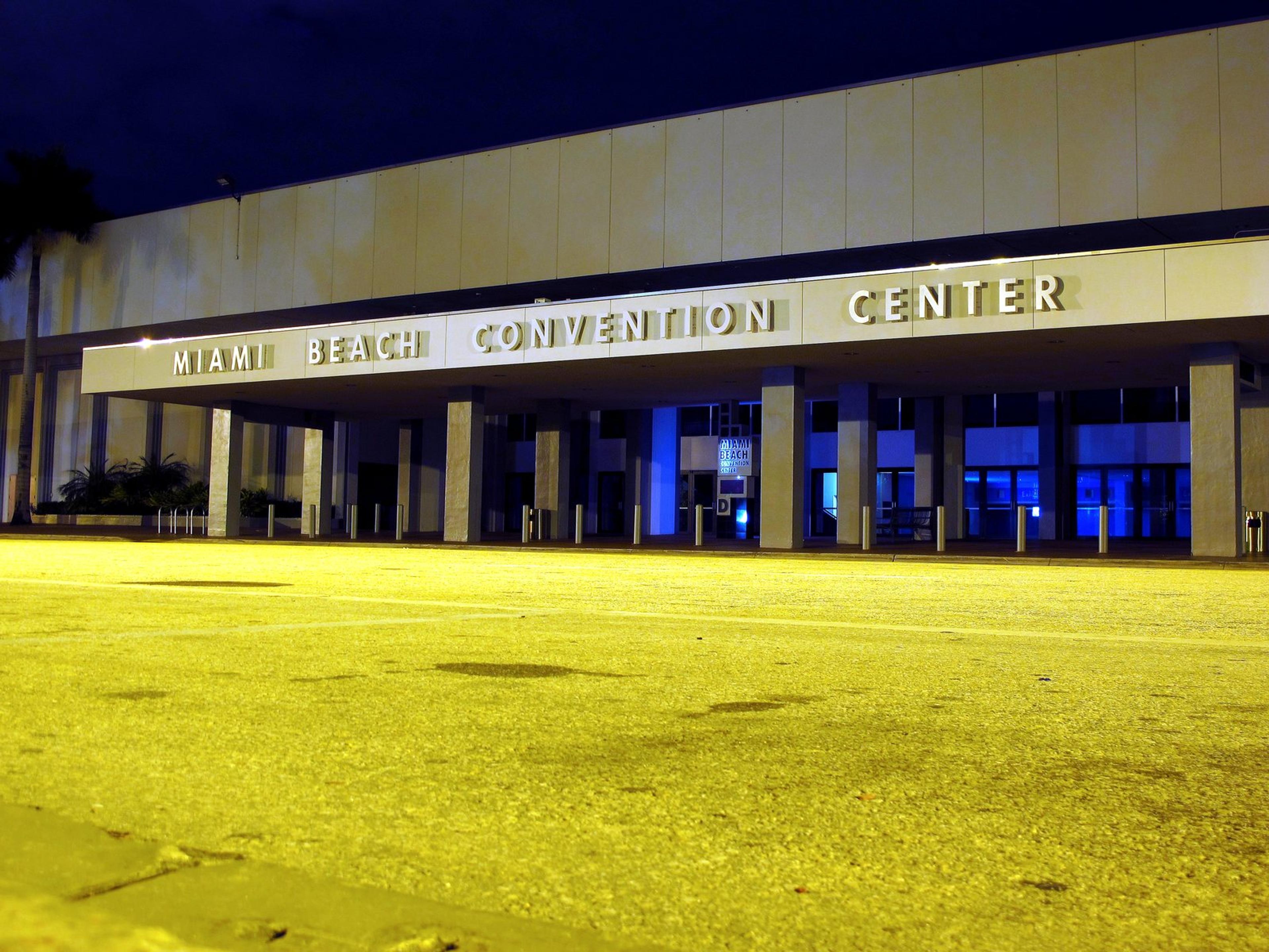 Miami Beach approves Art Basel license through 2031 with lower reported base fee