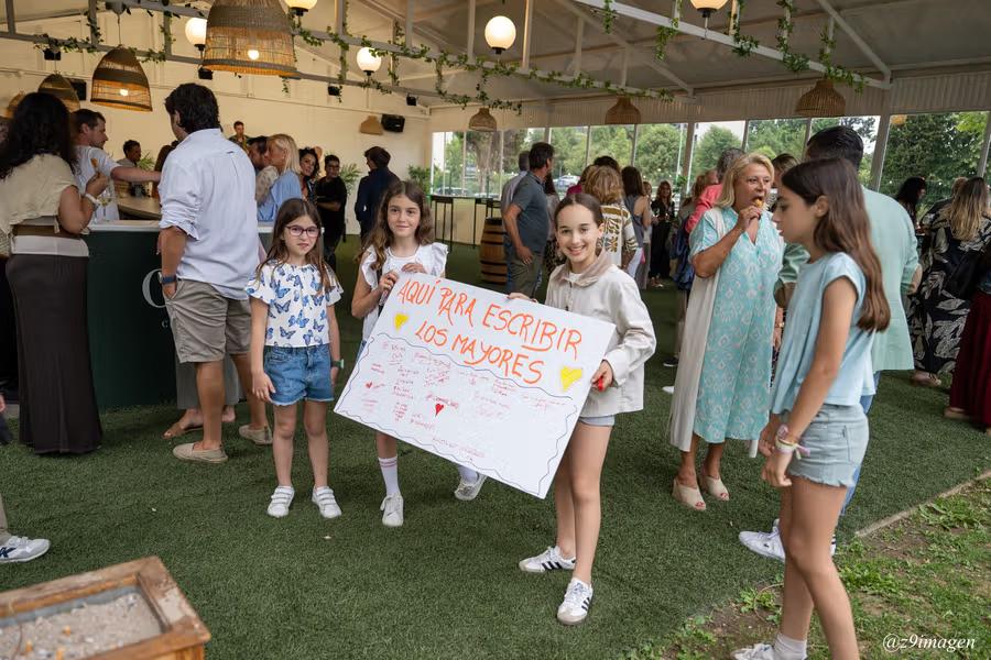 Inivitados pre-inaguración terraza CHAS