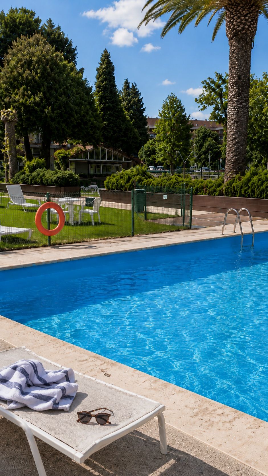 Piscina CHAS