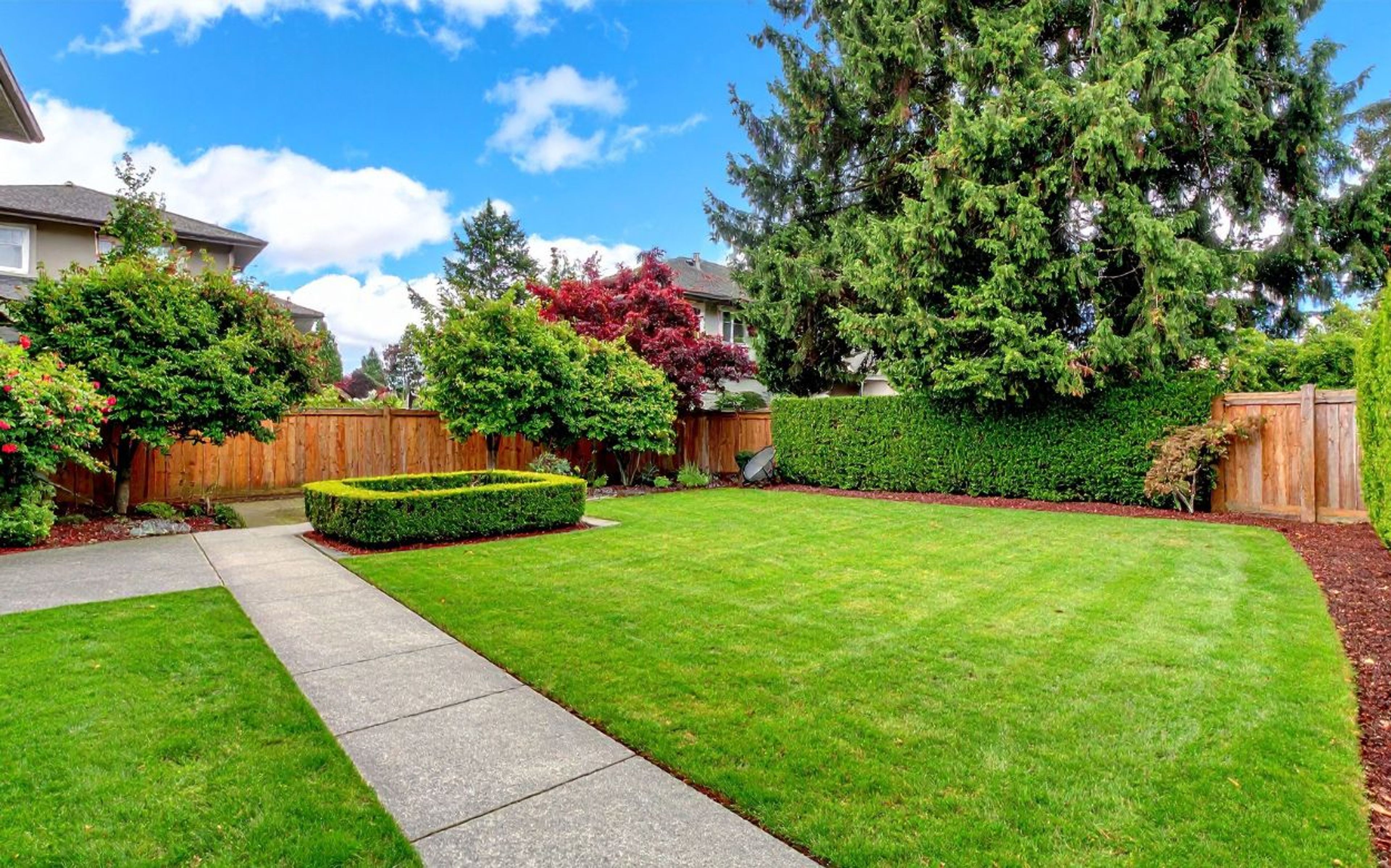 Zakładanie trawnika