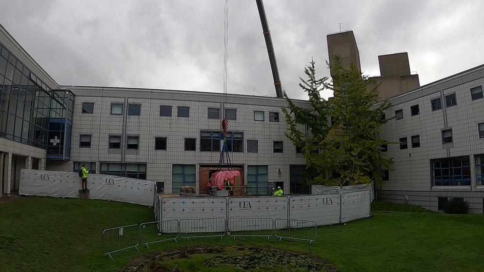 The scanner on a crane outside the UWWBIC building