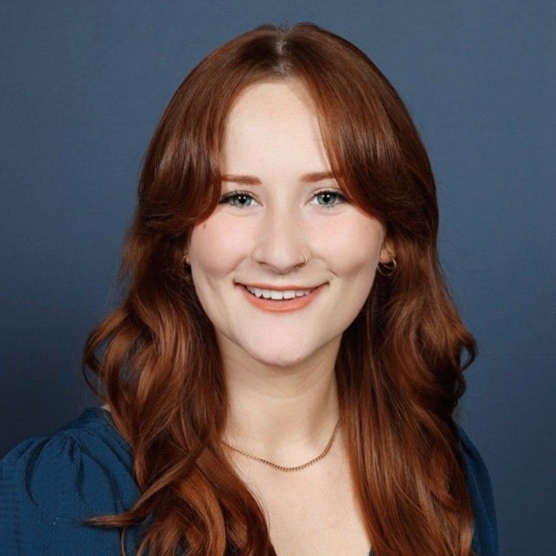 Headshot of Lili Erickson, SEO Account Manager at Fire&Spark