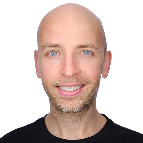 Headshot of Brian Dean, Founder at Backlinko