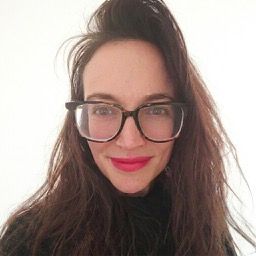 Headshot of Bibi Raven, Founder at BibiBuzz