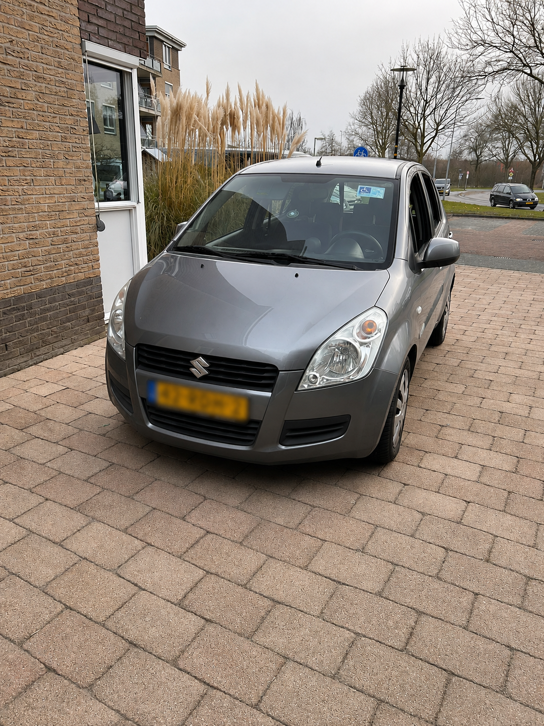 Foto Suzuki Splash