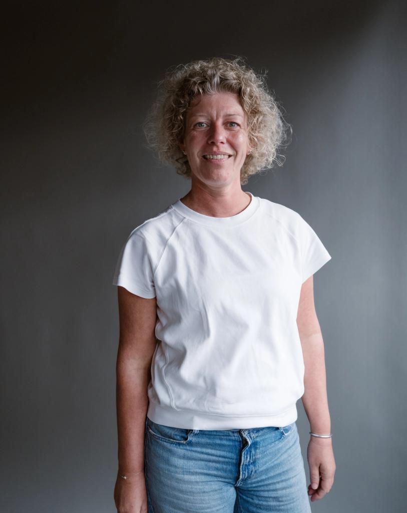 Astrid — Financieel & Administratief Medewerker bij De Tegelerij
