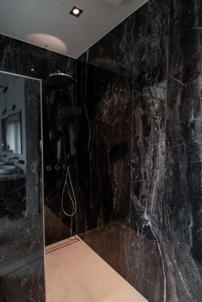 Tegelwerk bij Luxe villa in Naarden — foto 3
