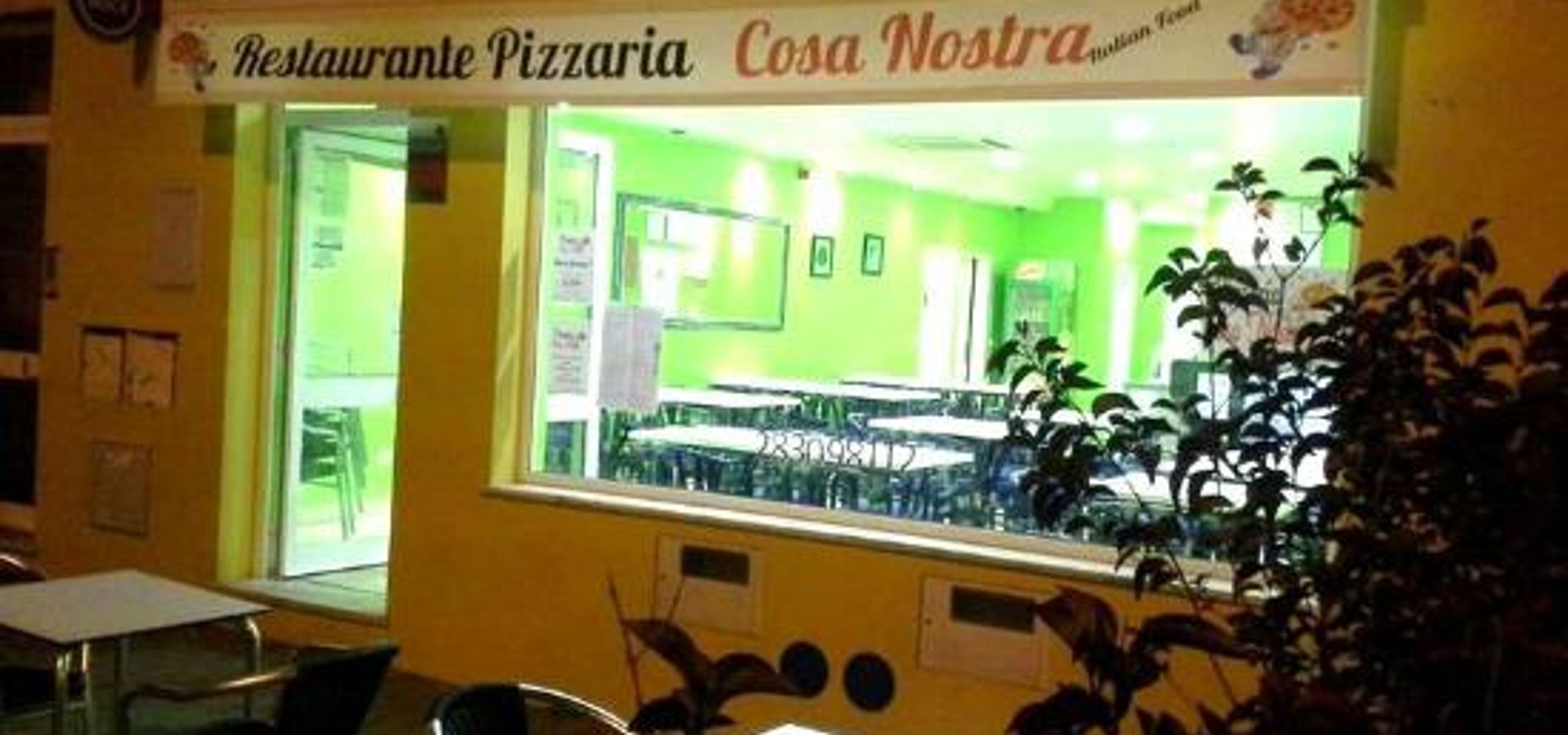 Pizzaria Cosa Nostra em Vila Nova de Milfontes