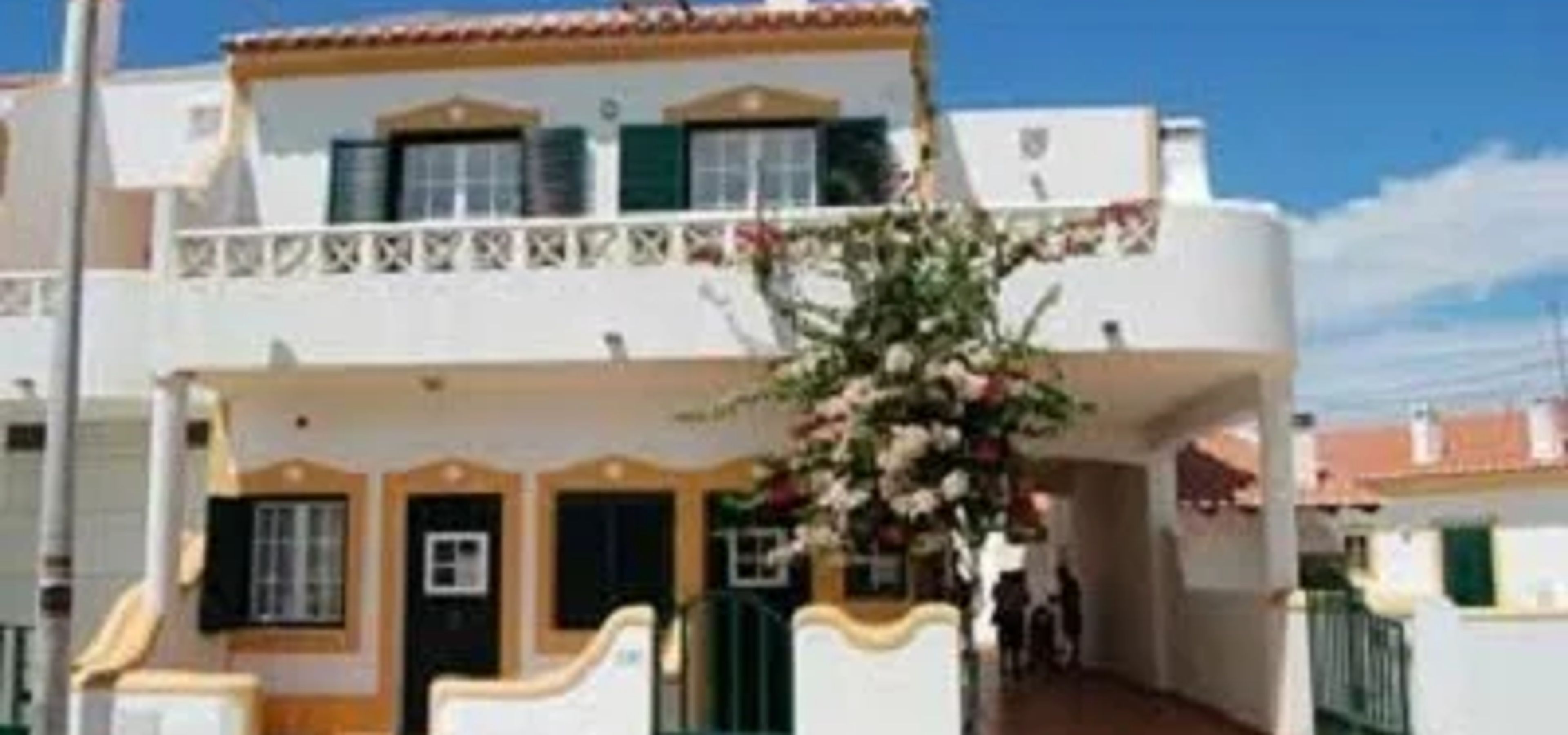 Areias de Milfontes, Apartments