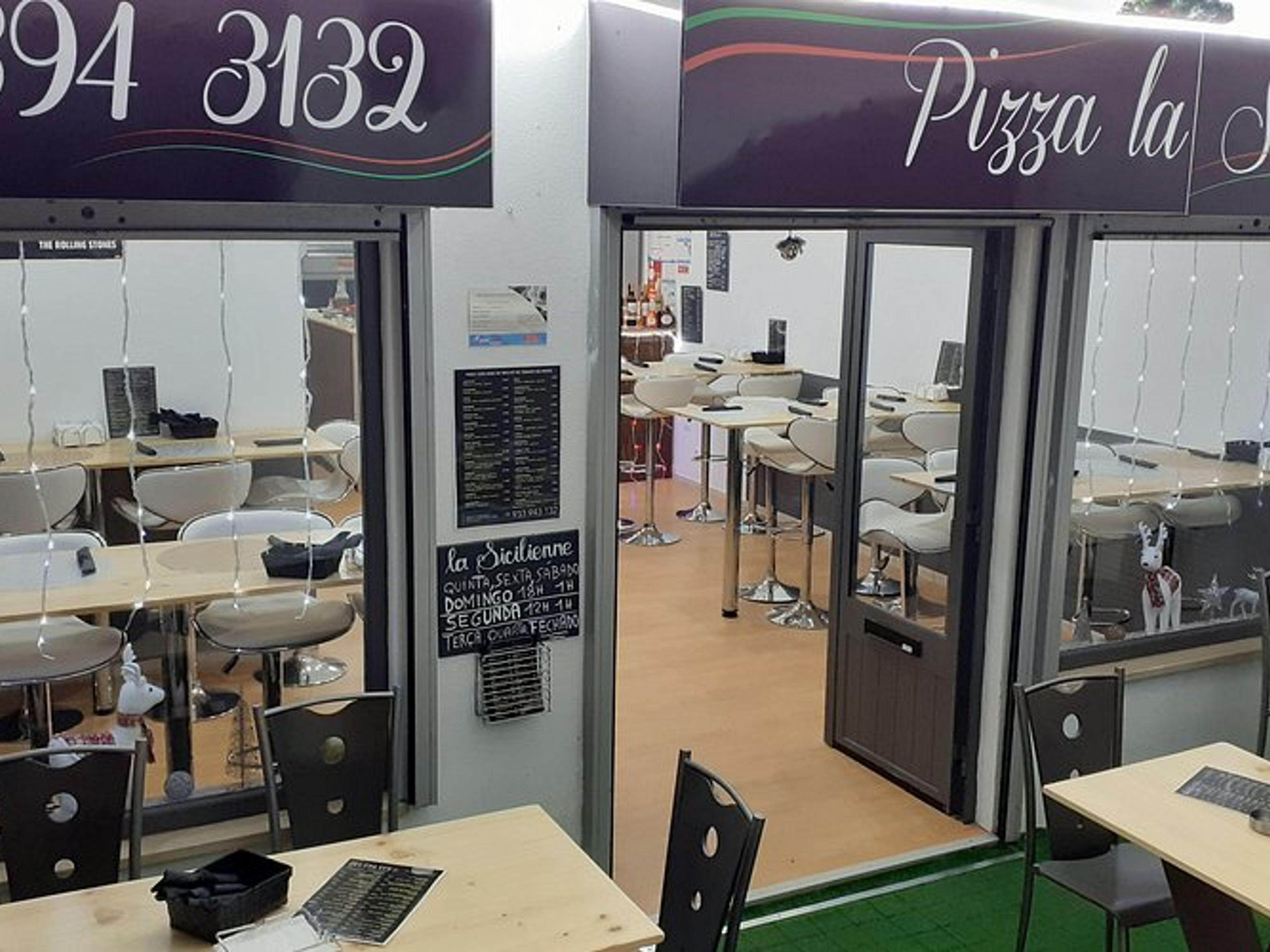 Pizza La Sicilienne em Vila Nova de Milfontes