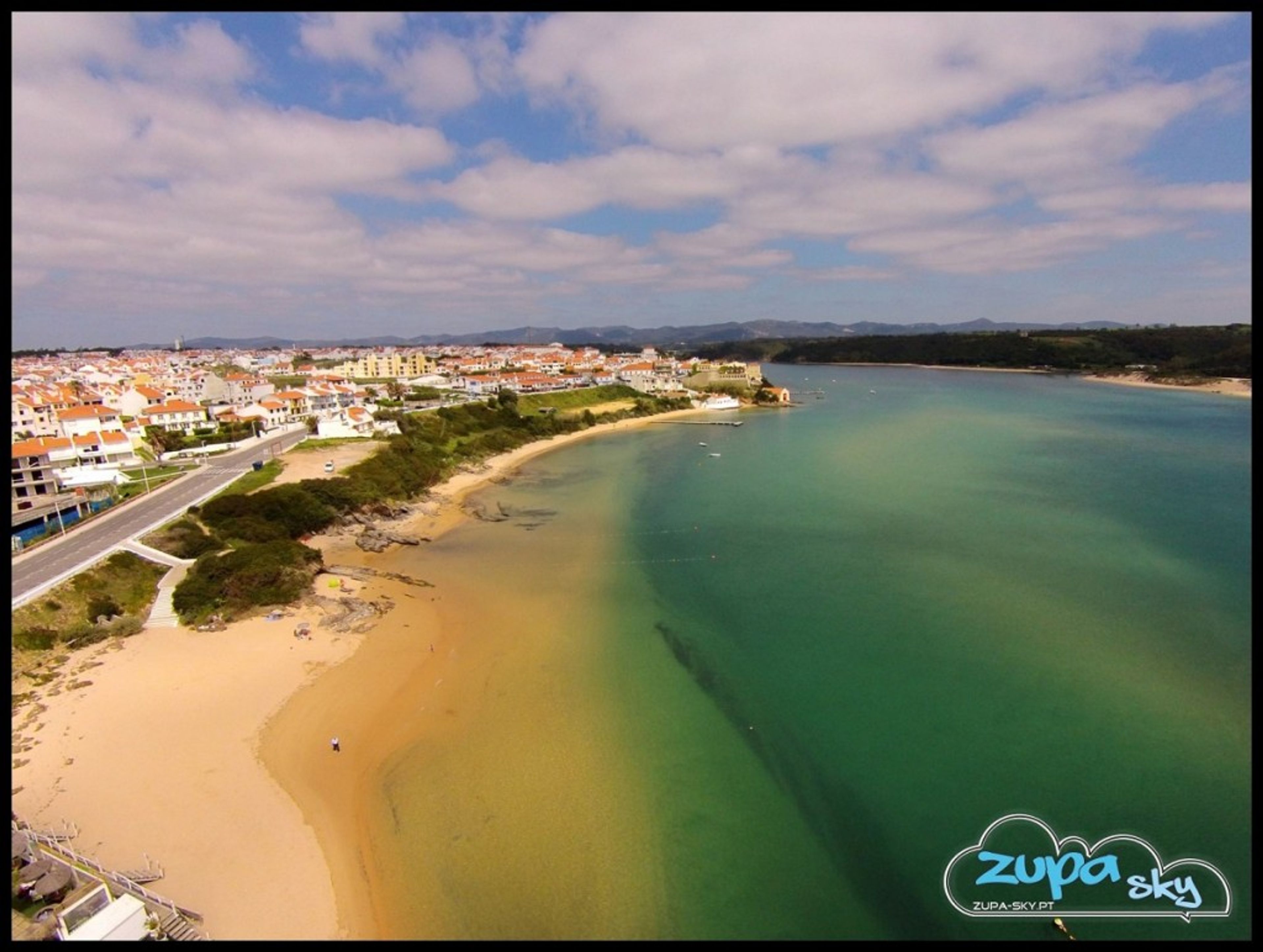 Fotografia Aérea: A Beleza Única de Milfontes