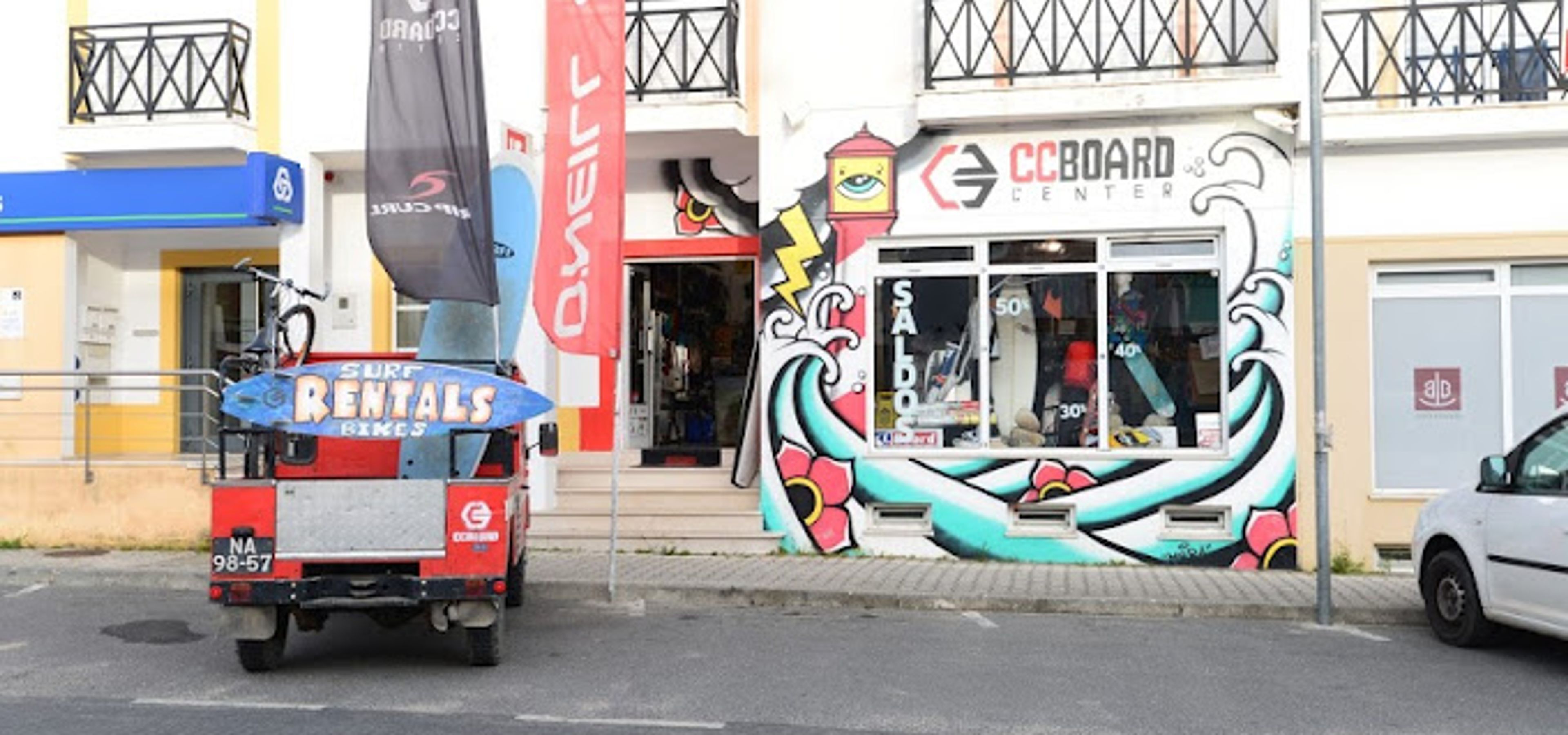 CCBoard Center - Surf School & Surf Shop em Vila Nova de Milfontes