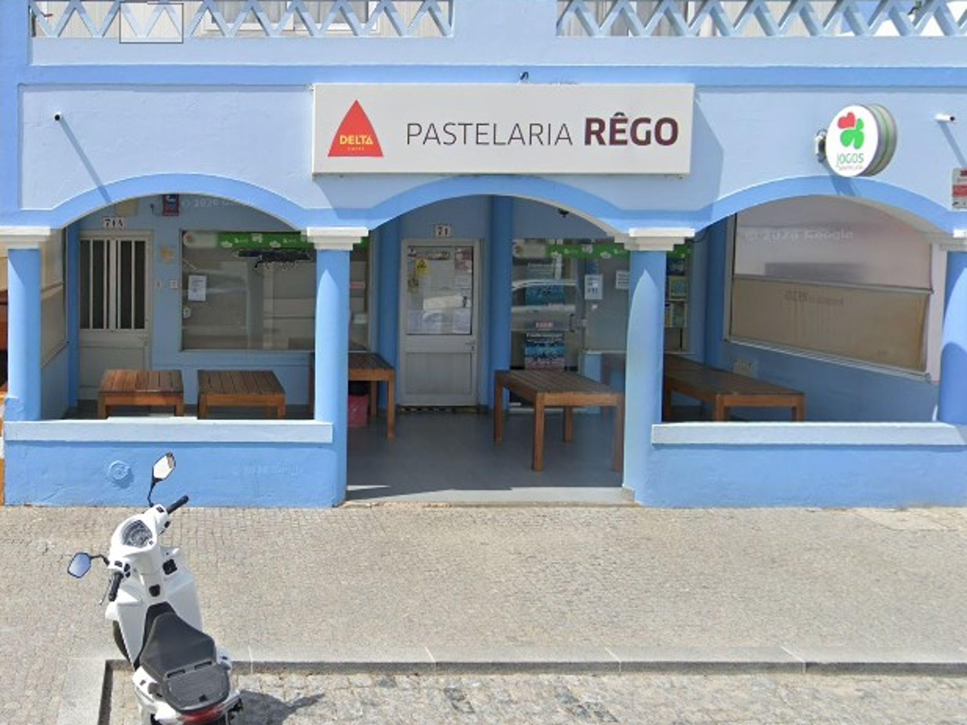 Pastelaria Rego em Vila Nova de Milfontes