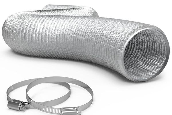 Flexible insulated air duct