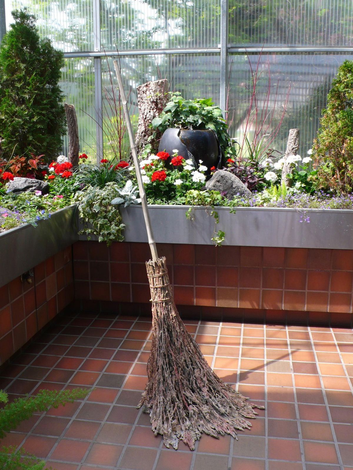 RAMAZZA (Garden broom)
