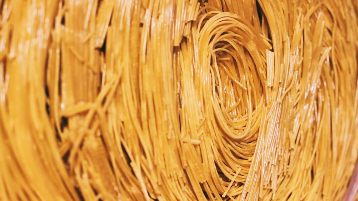 HAY BARREL