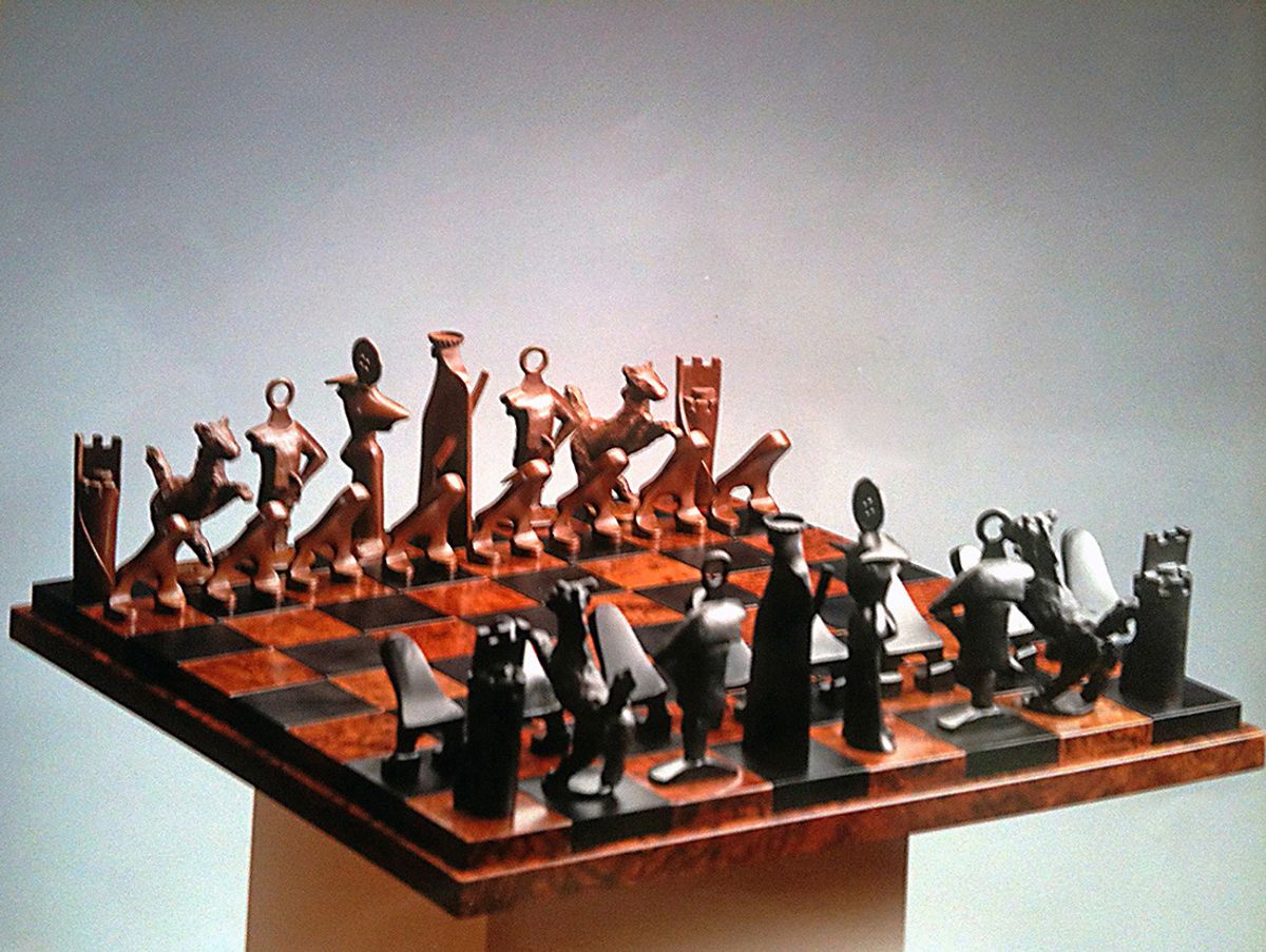 CHESS SET