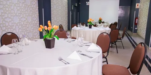 Imagen de Salón Almagro #2