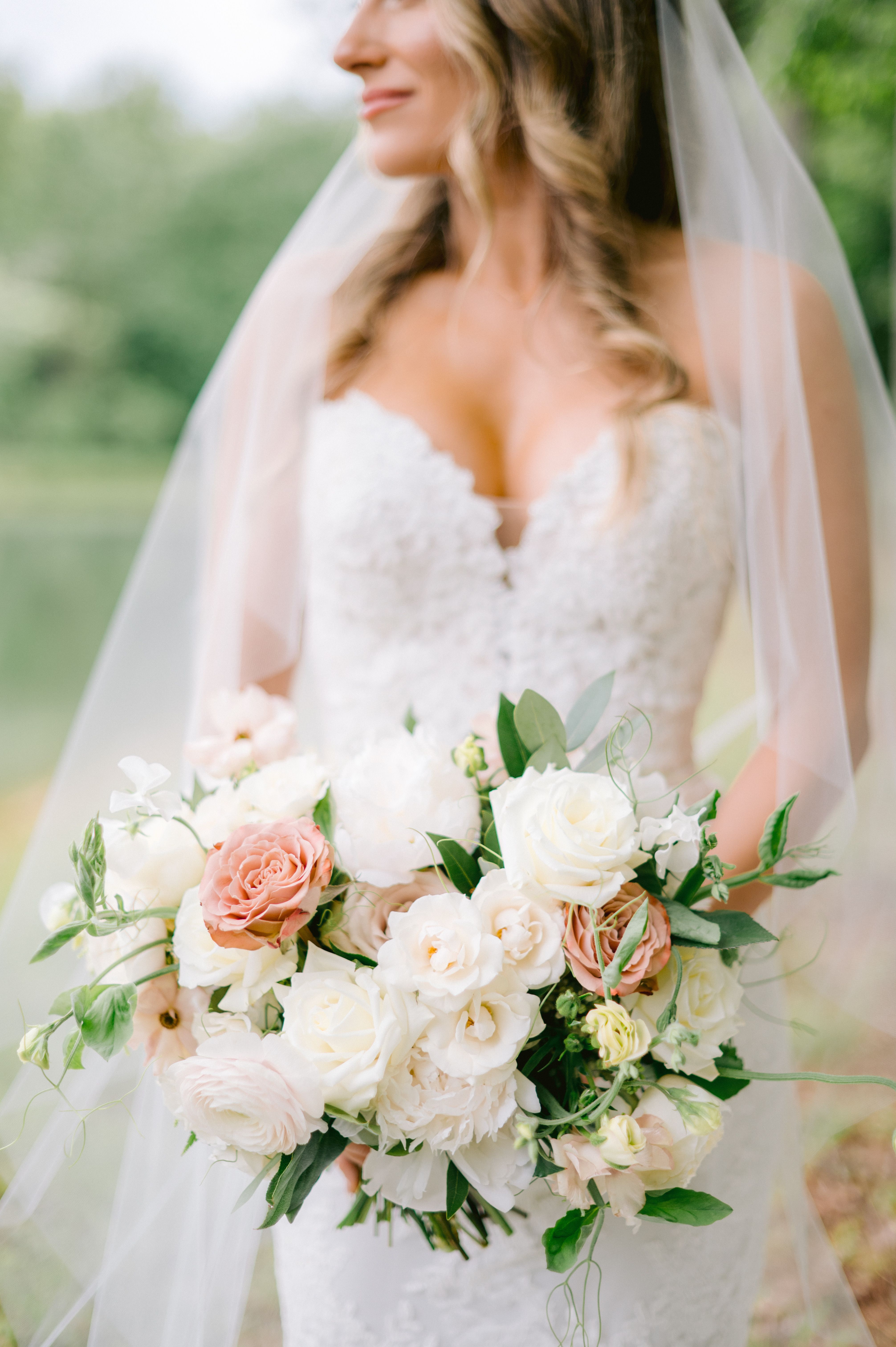 Á La Carte Wedding Menu: Bridal Bouquet — Bud Floral + Home