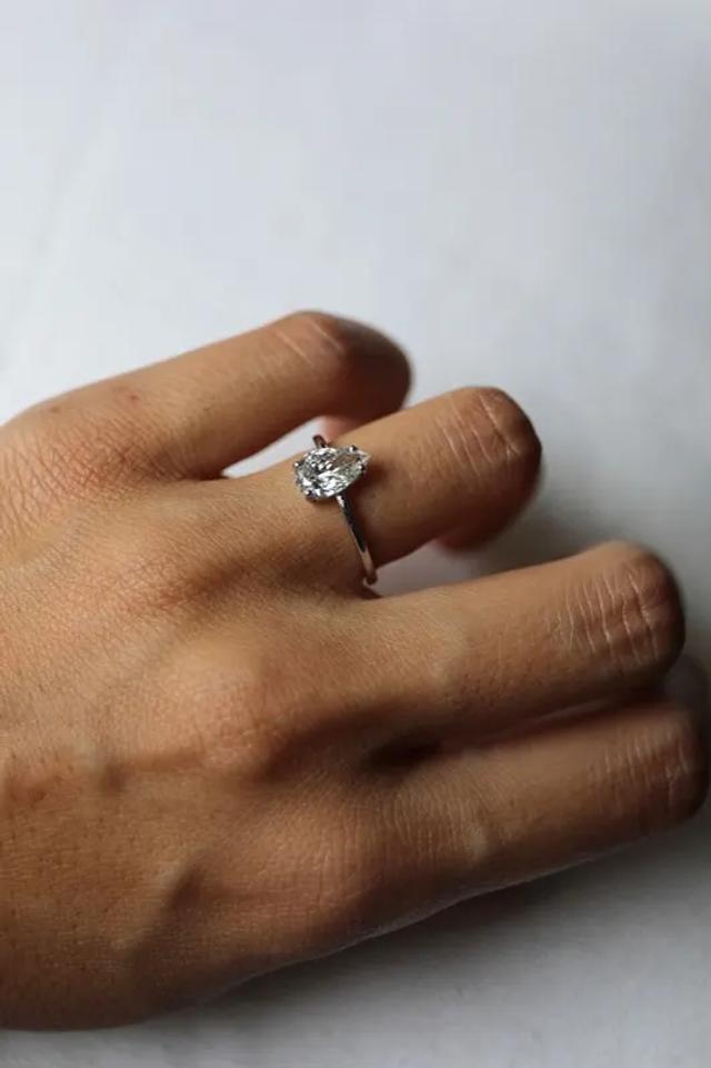 Engagement Ring No. 23, LM Gems