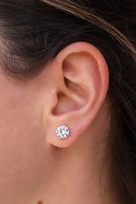 Earring No. 06