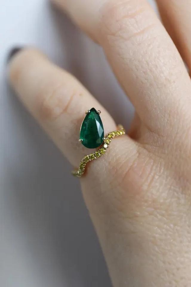Ring No. 16, LM Gems
