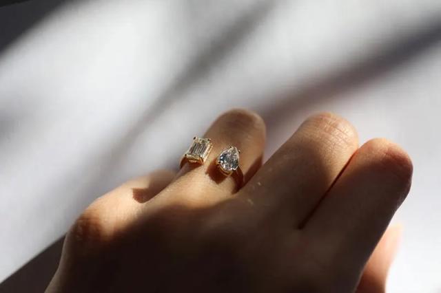Ring No. 23, LM Gems