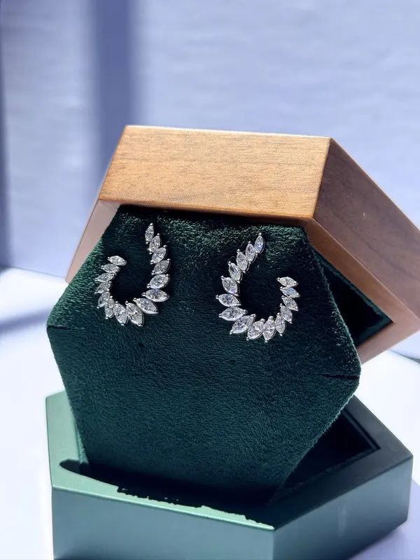 Earring No. 02