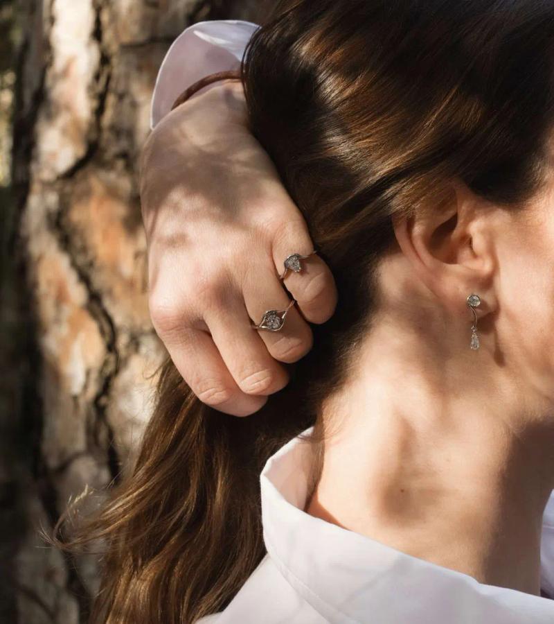 Rings from the LM Gems catalogue