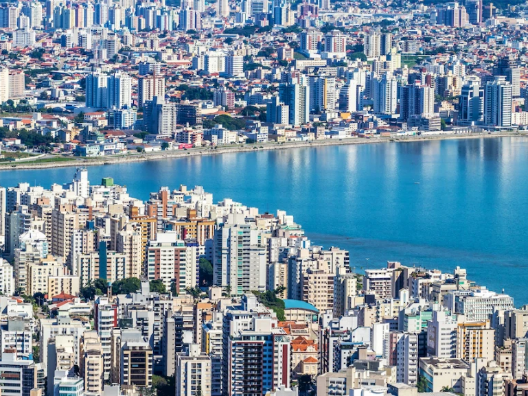 Howdy Florianópolis 3