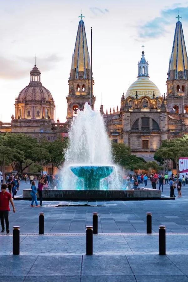 Howdy Guadalajara - Guadalajara House