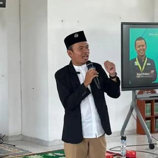 Bayu Firdaus, S.Pd.