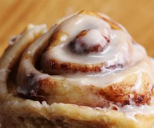 Iced Cinnamon Buns