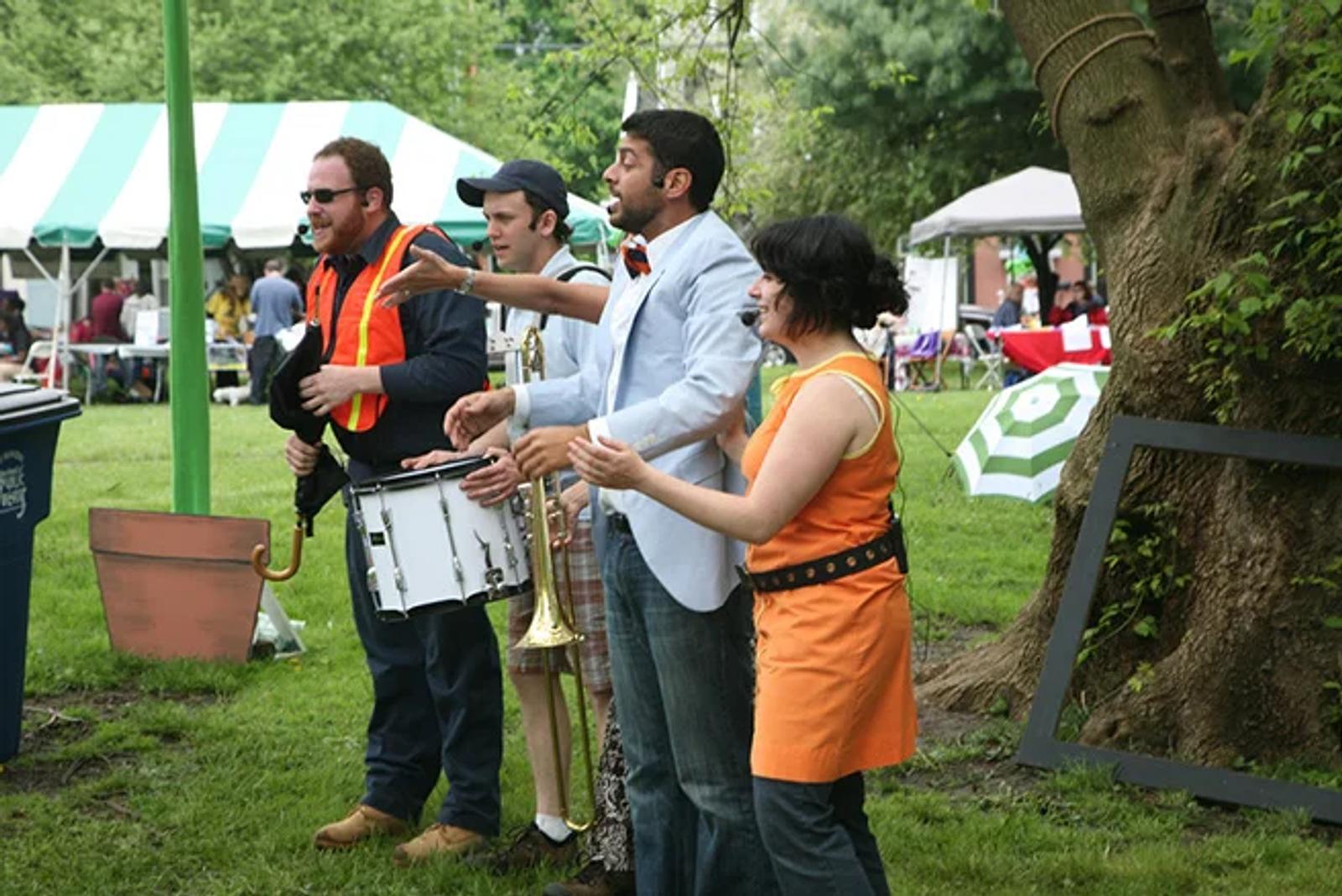 Production photo from Short Story by a Tree (2009)