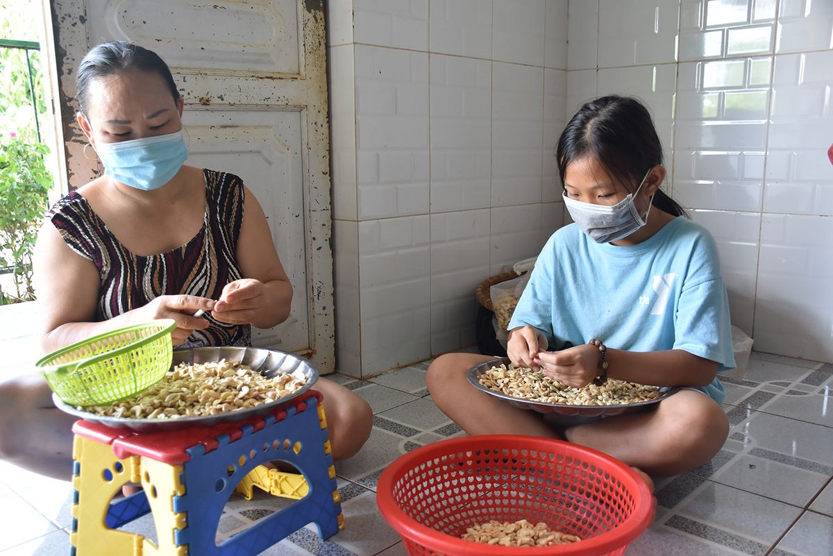 bóc vỏ lụa