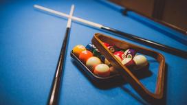 Cơ Bida Lỗ – Bí Quyết Chọn Lựa Và Sử Dụng Để Chơi Bida Đẳng Cấp