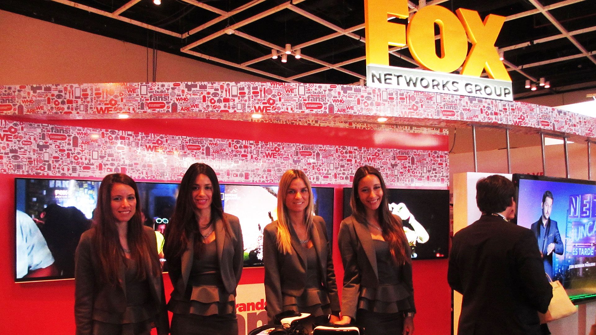 FOX — foto 2