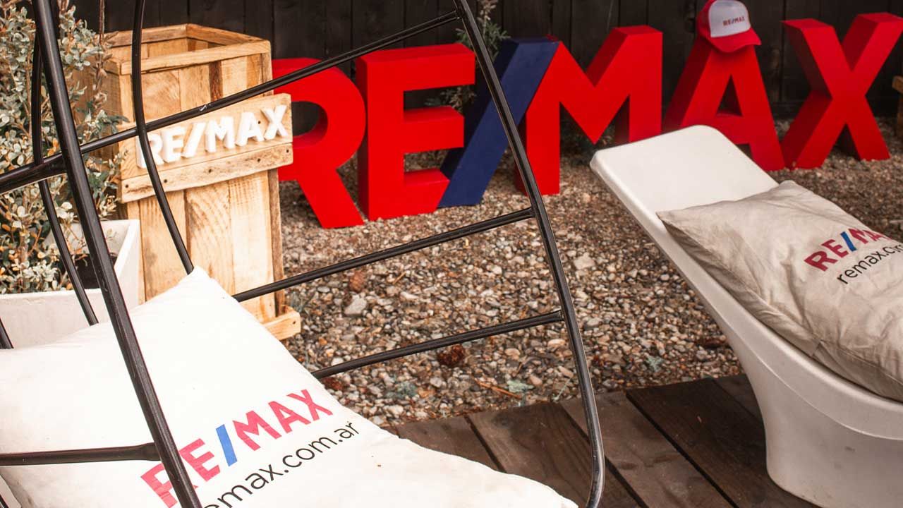 Remax — foto 1