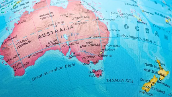 a map of australia and new zealand