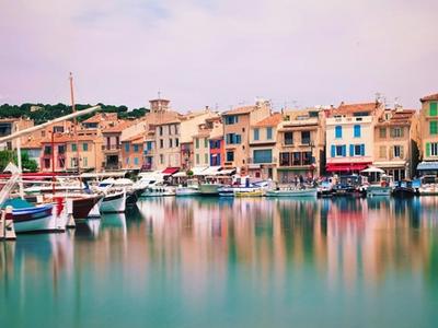 the village of cassis in southern france 