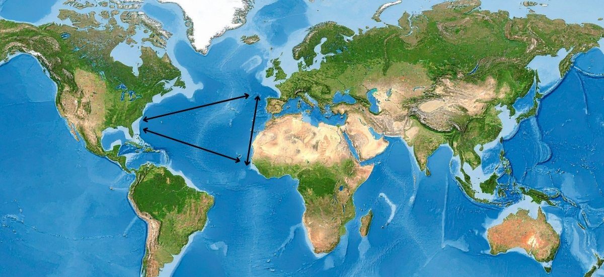 map showing the triangle trade route